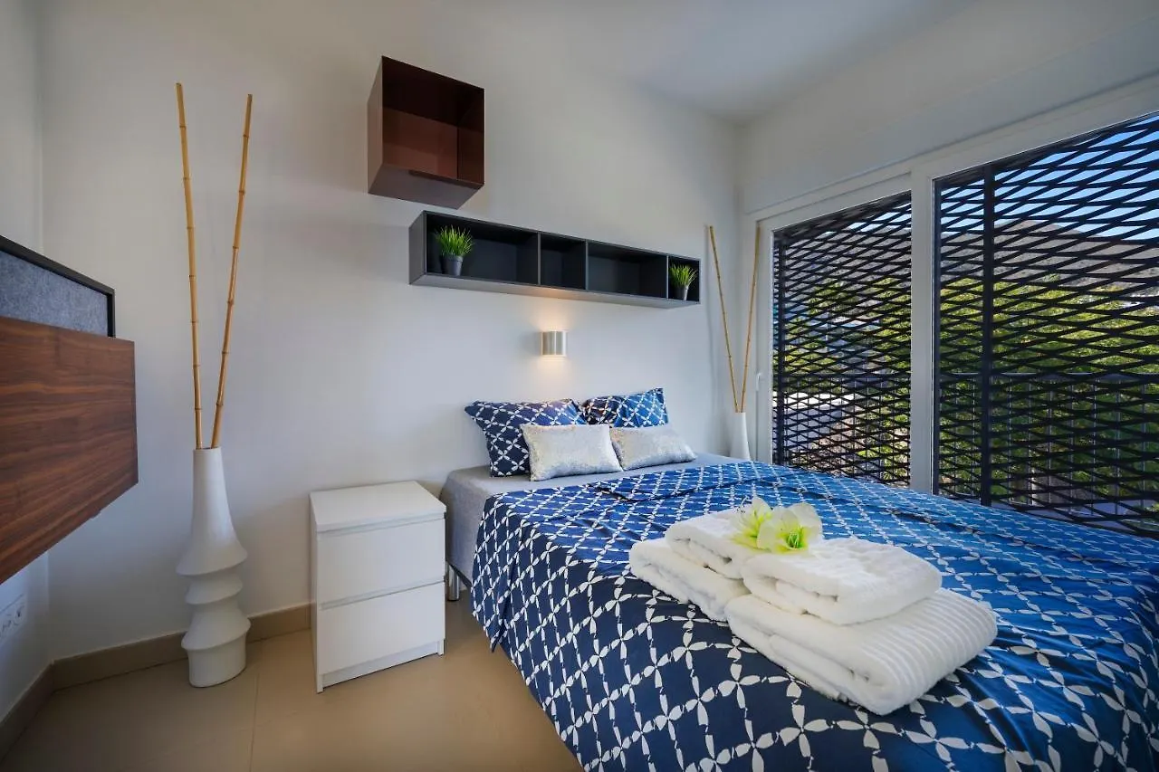 Higueronrentals Bahia Malaga Apartment